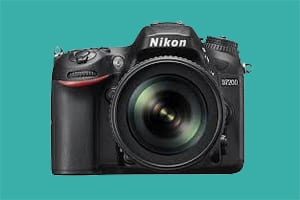 Review Nikon D7200