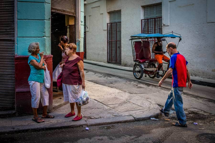 Viaje Fotográfico Cuba Fotografia de Calle La Habana Vieja Nacho Marlats Fotografía de Viajes